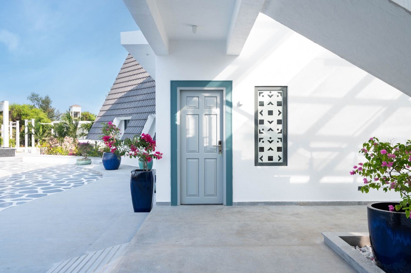 Cottage entrance off the pool deck
